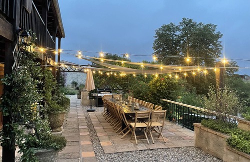 Touffailles Maison | Gîte de charme 4* privatisé Piscine&jacuzzi 11 chambres/10 salle de bains
