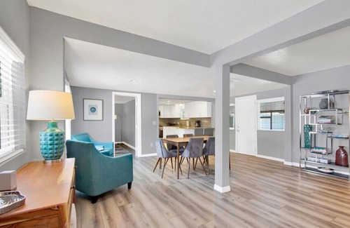 Clearwater Maison | Charming 4BR w/BBQ & Patio Near Clearwater Beach