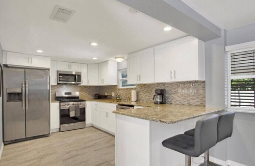 Clearwater Maison | Charming 4BR w/BBQ & Patio Near Clearwater Beach