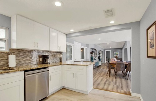 Clearwater Maison | Charming 4BR w/BBQ & Patio Near Clearwater Beach