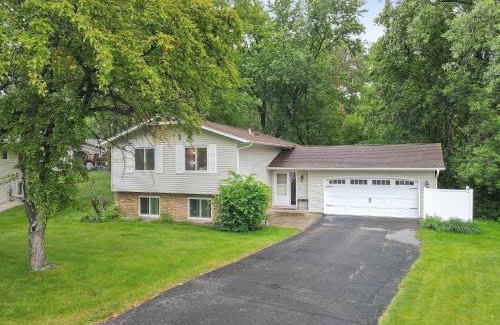Eden Prairie Maison | Charming 5 Bd house in cul-de-sac