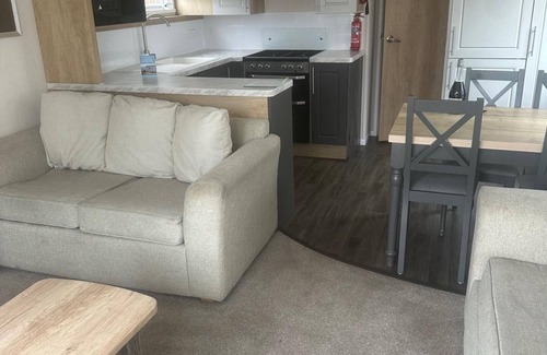 Prestonpans Cabine | Charming 5-Beds Caravan in beautiful Seton Sands