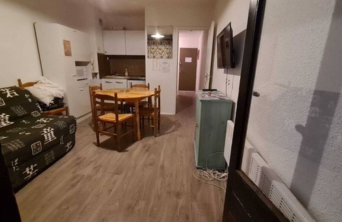 Saint-Aventin Appartement | Charmant studio 5 personnes plein sud