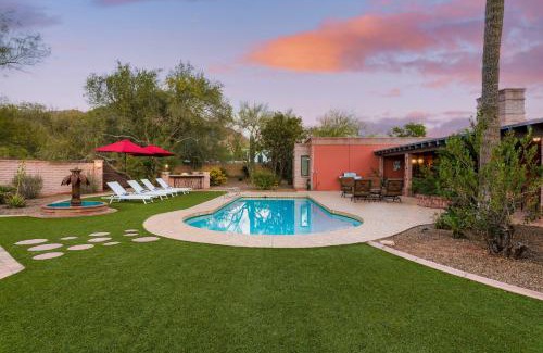 Camelback Sierra Maison | Charming 5BDR Hacienda w Pool Fire Pit Billiards La Casona by AvantStay