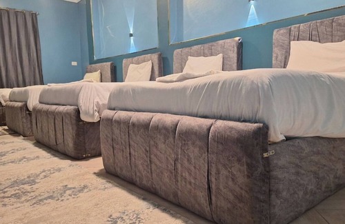 Al Haram Hôtel | Charming 9-bedroom hotel with AC, WiFi in peaceful Giza Governorate