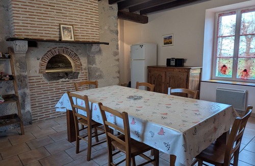 Cravant Cottage | Gîte tranquille avec jardin près de la Loire à vélo, labellisé Tourisme et Handicap