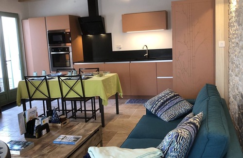 Nieul-sur-Mer Maison | hébergement charmant proche La Rochelle et Île de Ré .mer à 500 m