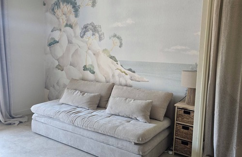 Les Lecques Appartement | CHARMING AIR-CONDITIONED STUDIO WITH SEA VIEW