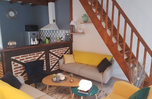 Figeac Maison | Charmante maison de 6/8 couchages climatisée avec piscine chauffée , à Lunan