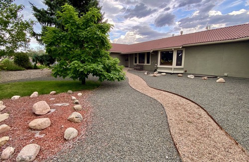Sun Hills Maison | Charming Air Force Graduation Home Rental