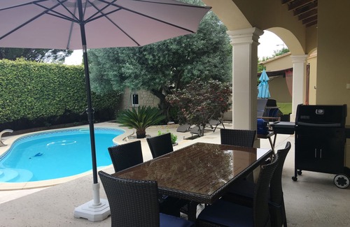 Saint-Cyr-sur-Mer Villa | VILLA DE CHARME CLIMATISEE 4 PERSONNES à 800 m des plages et 100 m des commerces