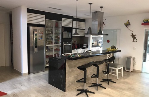 Baleia Maison | Maison de Charme et Confortable à 800m de la plage