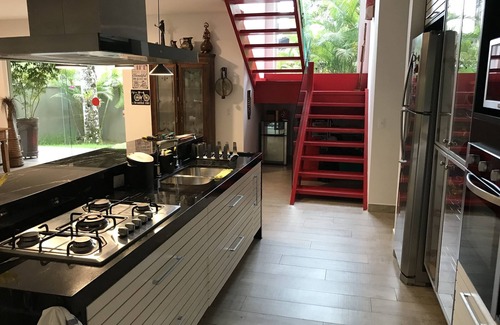 Baleia Maison | Maison de Charme et Confortable à 800m de la plage