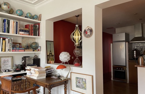 Quartier de la Folie-Mericourt Appartement | Charmant et confortable appartement au