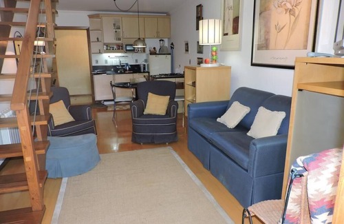 Floresta Appartement | CHARMANT ET CONFORTABLE APPARTEMENT À 500 M DU CENTRE AVEC WIFI
