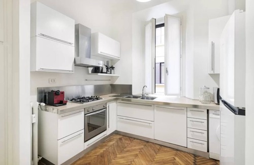 Porta Venezia Appartement | Charming and Elegant Apartment in Porta Venezia