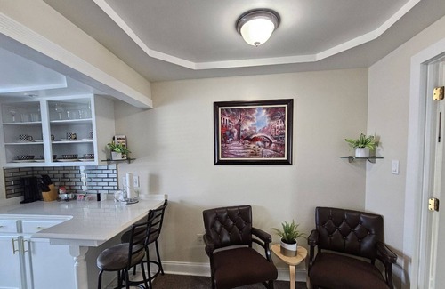 Reading Maison | Charming and enchanting apartment in uptown Reading with a mountain view.