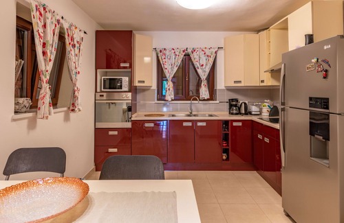 Santalezi Villa | Charmant et idéal pour 10 vacanciers