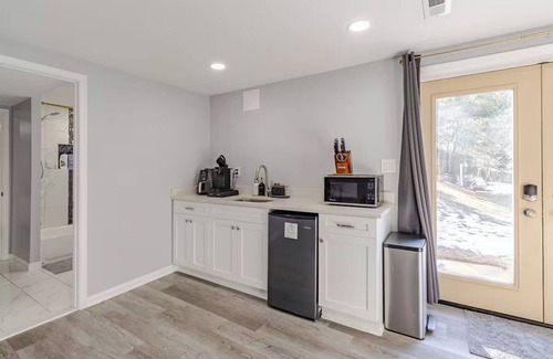 Fairland Appartement | Charming and quiet apartment in newly renovated home in Silver Spring