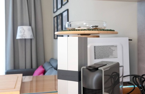 Donaustadt Appartement | Appartement charmant et calme sur le toit, à côté de VIC, UNO, Danube et U1