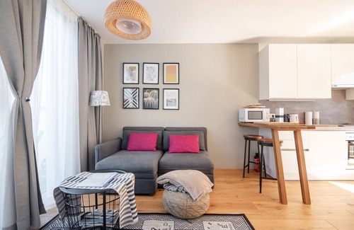 Donaustadt Appartement | Appartement charmant et calme sur le toit, à côté de VIC, UNO, Danube et U1
