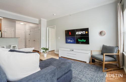 West Campus Appartement | Charming and Spacious Apt in Austin with a Pool