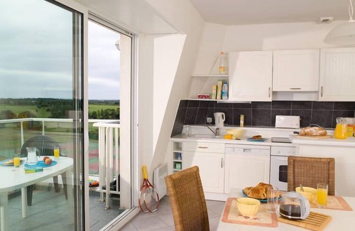 L'Aiguillon-sur-Vie Appartement | Charmant appartement avec lave-vaisselle sur terrain de golf