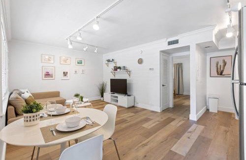 Hendricks and Venice Isles Appartement | Charming Apartment near Las Olas Blvd