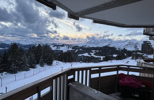 Avoriaz Appartement | Quartier Falaise. Saskia.Appart. cosy pr 6 pers. 2 vraies chambres et super-vue.