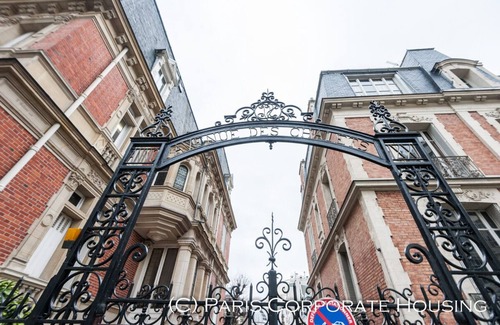 16th Arrondissement Appartement | APPARTEMENT DE CHARME 70 m2 situé dans une avenue privée du 16 è arrondissement