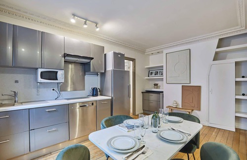 10th Arrondissement Appartement | Charmant Appartement Centre de Paris