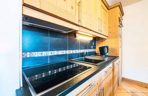 Les Almes Appartement | Charmant appartement rénové à Tignes – Proche pistes, balcon, WIFI, parking inclus