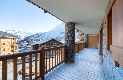 Les Almes Appartement | Charmant appartement rénové à Tignes – Proche pistes, balcon, WIFI, parking inclus