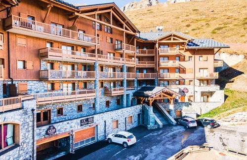 Les Almes Appartement | Charmant appartement rénové à Tignes – Proche pistes, balcon, WIFI, parking inclus