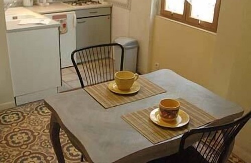 Albi Appartement | Appartement de charme pour 2 dans le centre Unesco; Wi-Fi Fibre
