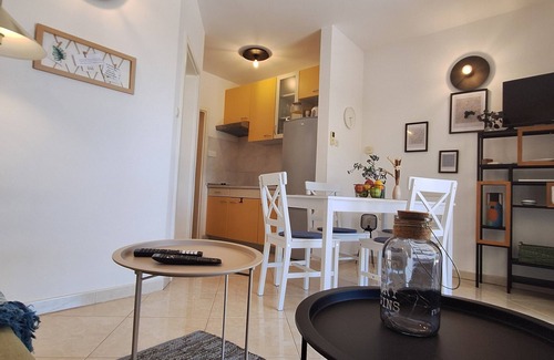 Cizici Appartement | Charmant appartement pour 2-4 personnes à Cizici dans la baie de Soline - contacter le propriétaire