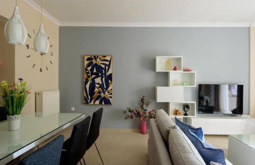 Galatsi Appartement | Charming apartment Galatsi for 5 by MPS