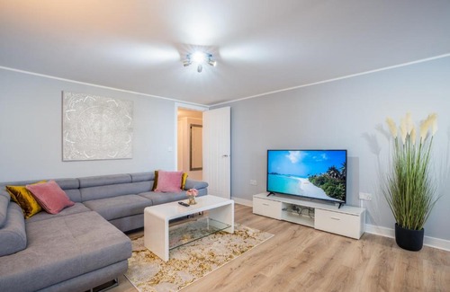 Andover Appartement | Charming Apartment In Andover Town Centre 55' 4K Smart TV Netflix