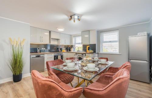 Andover Appartement | Charming Apartment In Andover Town Centre 55' 4K Smart TV Netflix