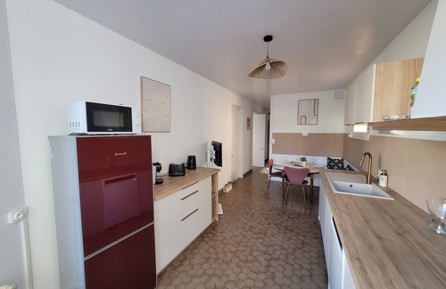 Surgeres Appartement | Charming apartment in a house with character