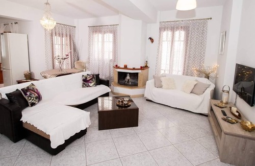 Lixouri Appartement | Charming Apartment in Kefalonia Island!