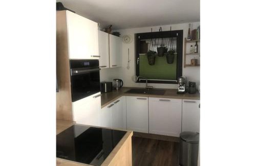 Ovelgoenne Appartement | Charming apartment in Husum