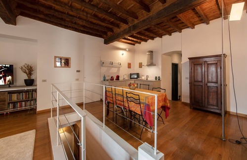 Roman Quarter Appartement | Charming Apartment in Quadrilatero Romano, pet and children friendly