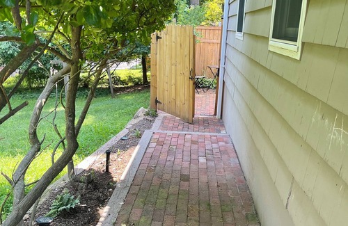 Tappan Maison | Charming Apartment in Quiet Neighborhood