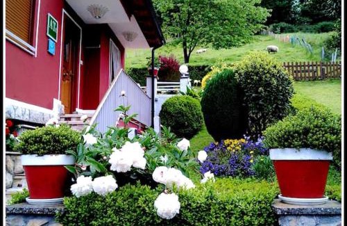 Villamayor Appartement | Charming apartment in Villamayor 74 m² with mountain view