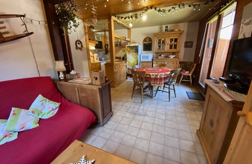 Abondance Appartement | Charmant appartement proche centre, parking inclus
