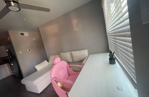 George Bush Park/Eldridge Maison | Charming apartment with AC, laundry and fitness equipment in wonderful Houston