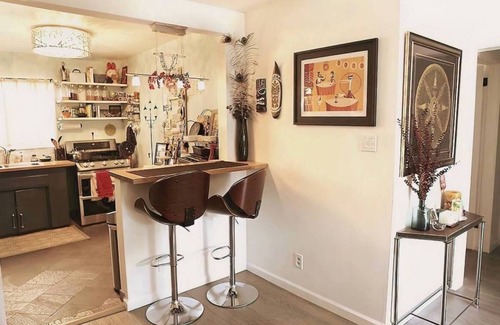Alamitos Beach Copropriété | Charming Artist Condo - Close walk to the Beach
