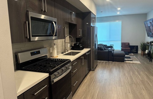 Downtown Long Beach Lit Et Petit-Déjeuner | Charming B&B with AC and fitness room in brilliant Long Beach