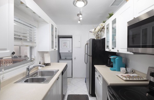 East Fort Lauderdale Villa | Cozy Beach Villa w / Pool, à pied de la plage à Fort Lauderdale (6 personnes)